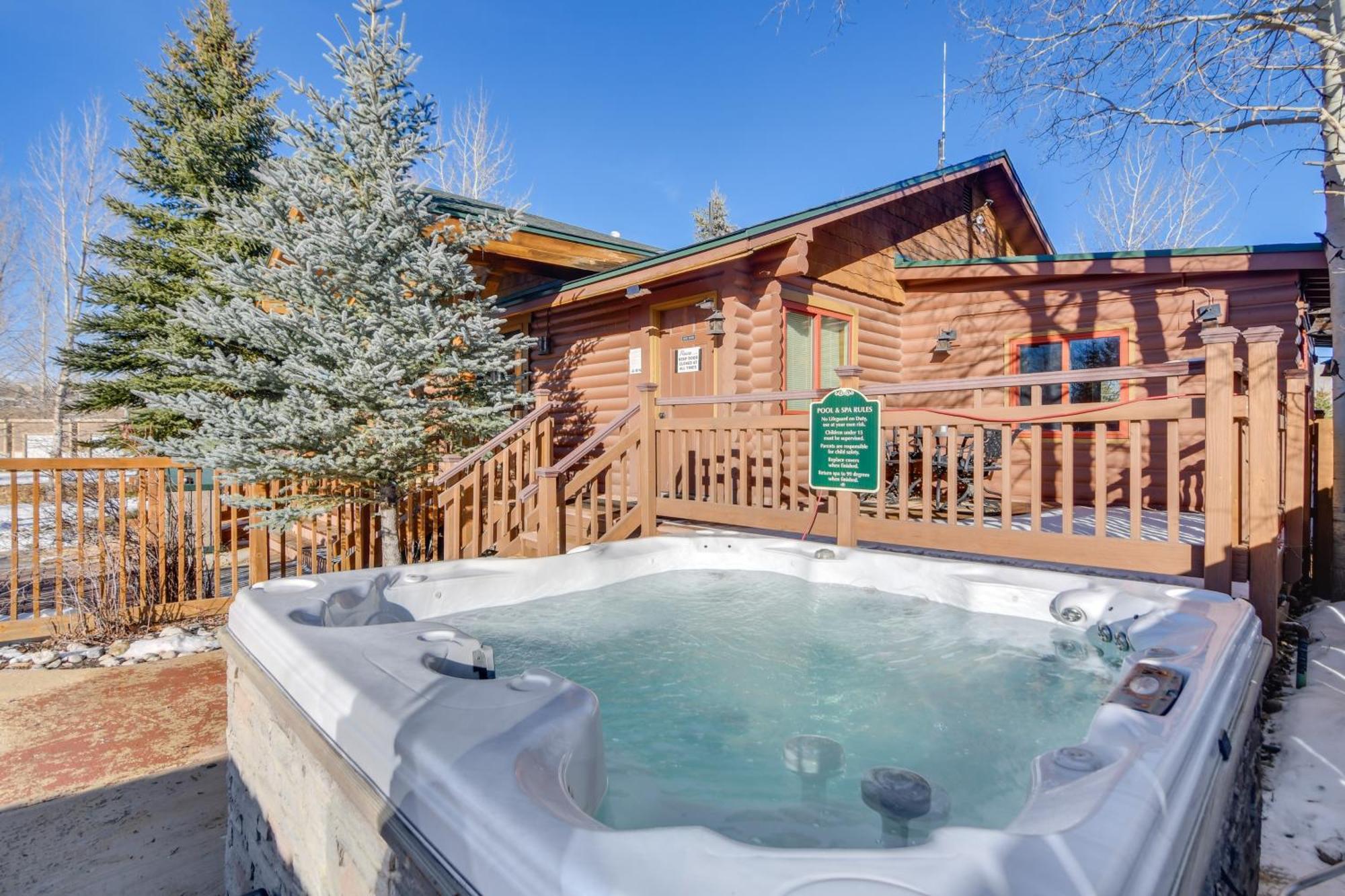 Riverfront Cabin About 4 Mi To Granby Ranch! Exteriör bild
