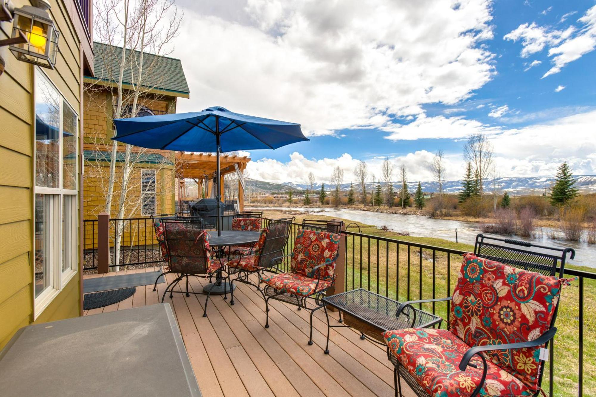 Riverfront Cabin About 4 Mi To Granby Ranch! Exteriör bild